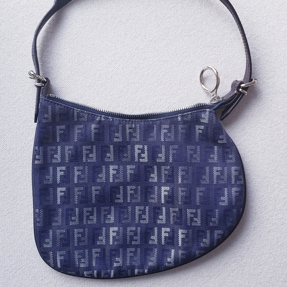 Fendi oyster handbag
